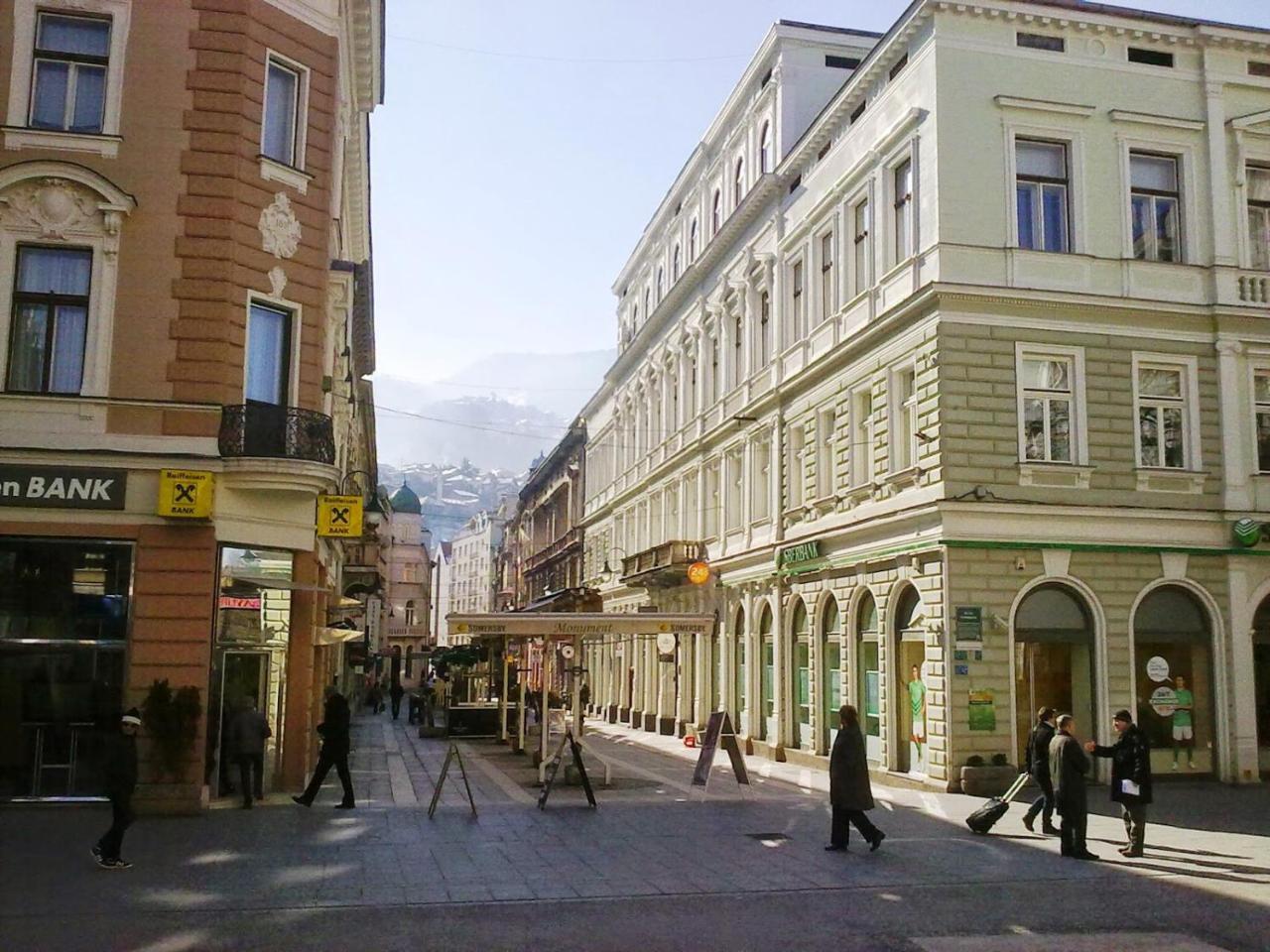 Chic Apartment In The Downtown - The Best Location Sarajevo Exterior photo